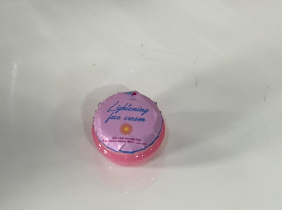 CREME VISAGE ECLAIRCISSANTE