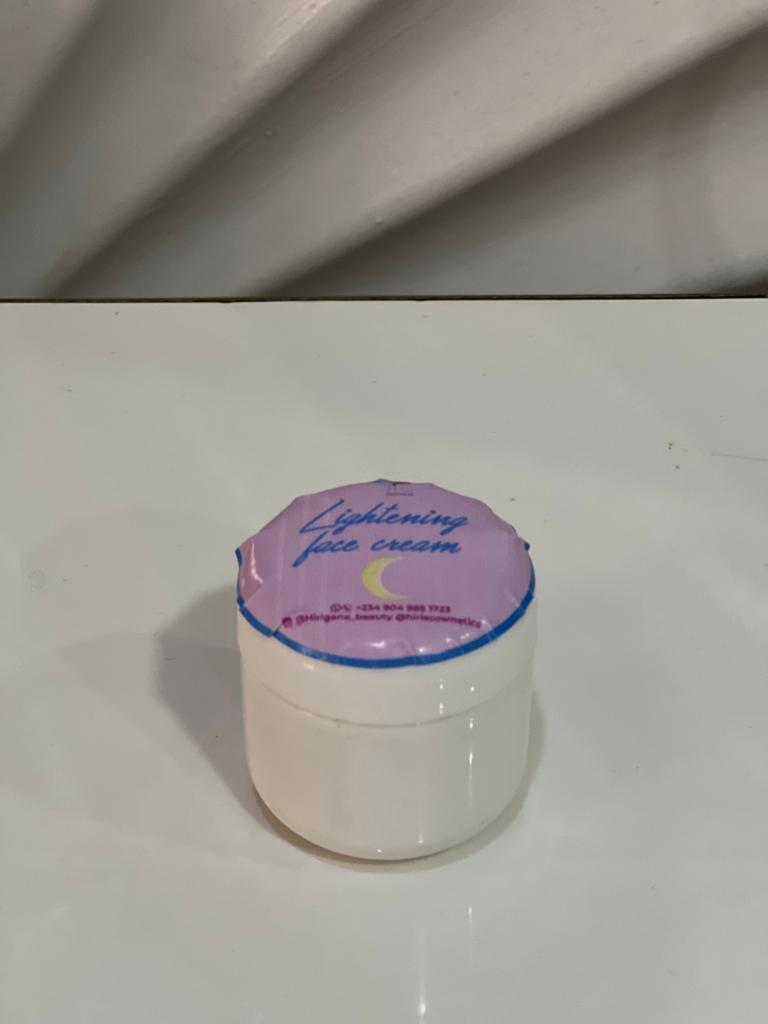 CREME VISAGE ECLAIRCISSANTE